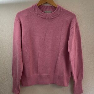 H&M Sweater Crew Neck pretty Pink very soft classic feminine M